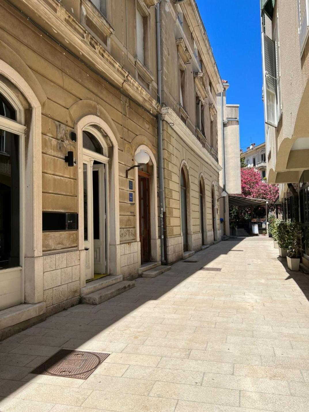 דירות זאדאר Max'S Downtown Oasis מראה חיצוני תמונה
